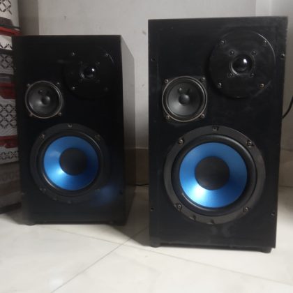 Bespoke handmade speakers desktop